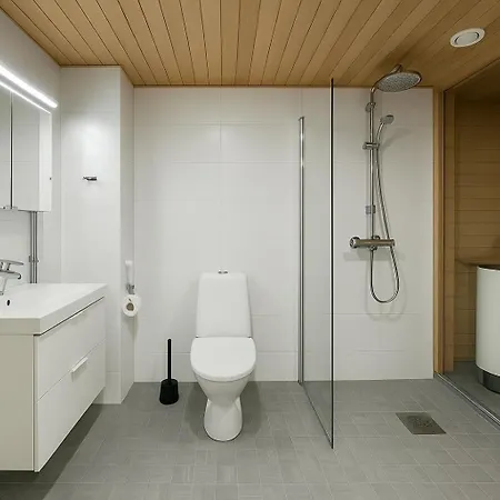 Lejlighed Finland Big Luxury - Spacious With Own Sauna, One Bedroom And Furnished Balcony Next To Train Station Tampere